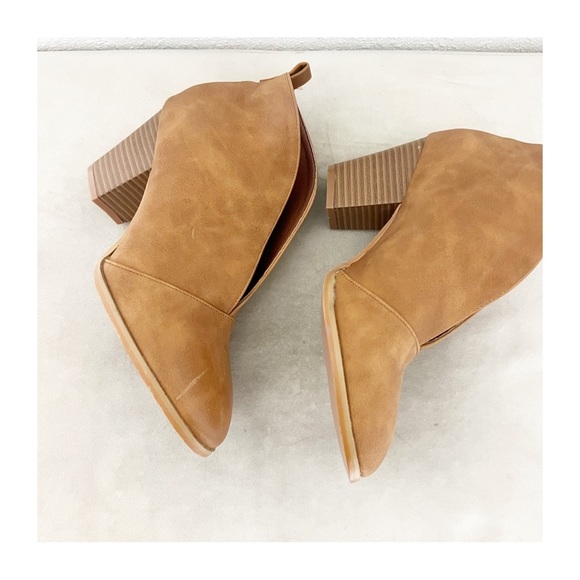 Weeboo l Brown Ramona Faux Leather Booties - Picture 8 of 10